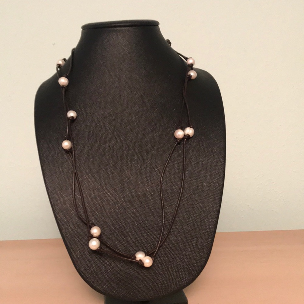 Faux Fresh Water Pearl Necklace